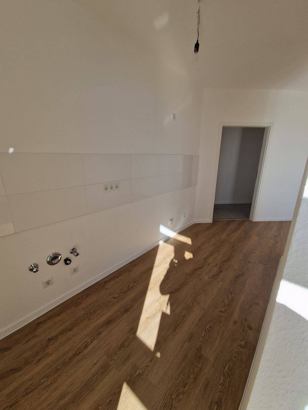 Wir haben renoviert - jetzt besichtigen und top Wohnung sichern! – Magdeburg – Vorschaubild 6