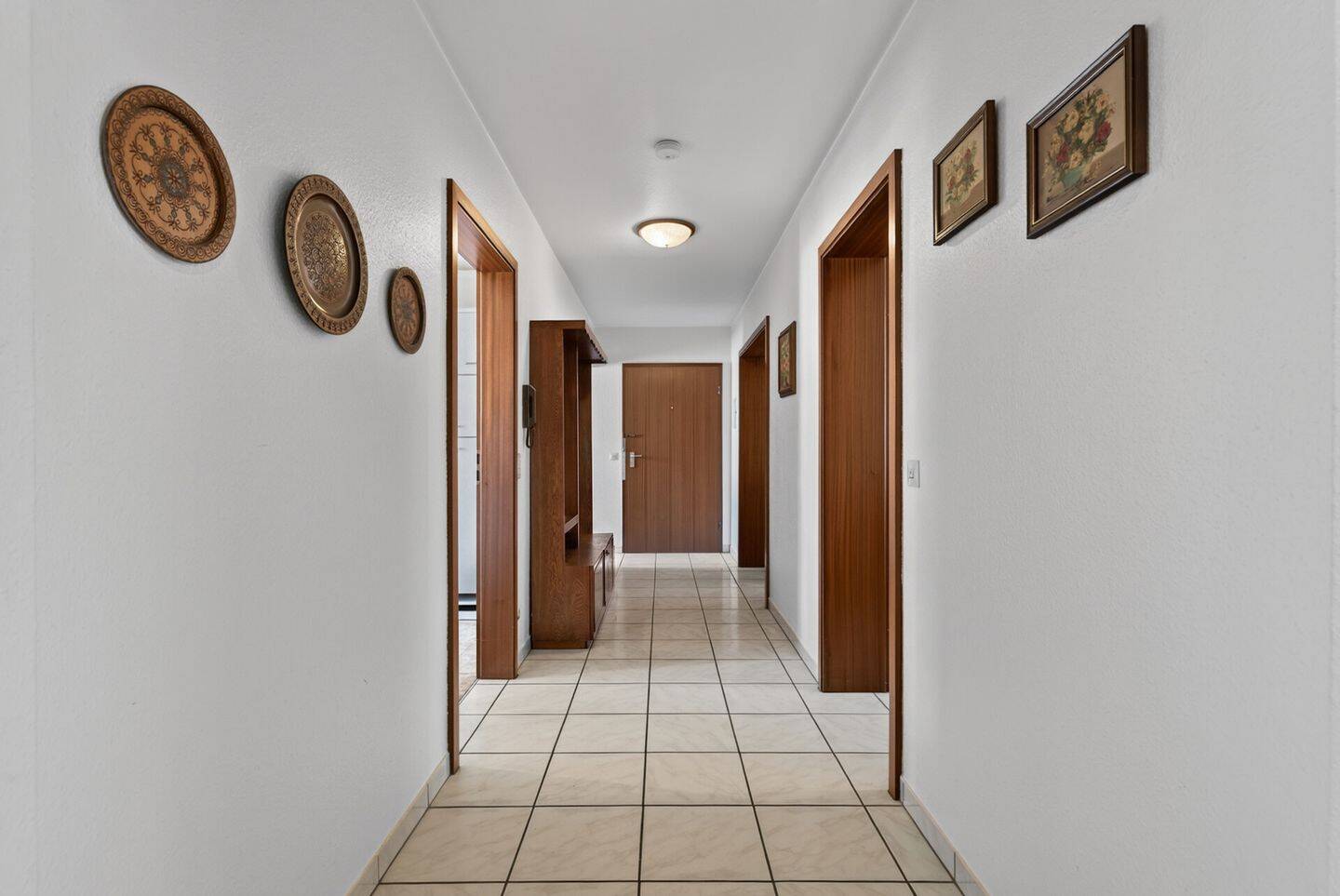 Großzügige 4-Zimmer-Wohnung mit viel Platz zum Wohlfühlen- 4 Zimmer mit Balkon, Keller & Stellplatz – Rastatt – Vorschaubild 6