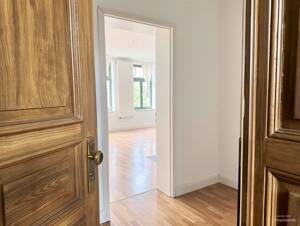 Hochwertig sanierter Gründerzeit Altbau - bezugsfreie 59 m², Balkon, Aufzug & Energieklasse A – 4315 Leipzig – Vorschaubild 5