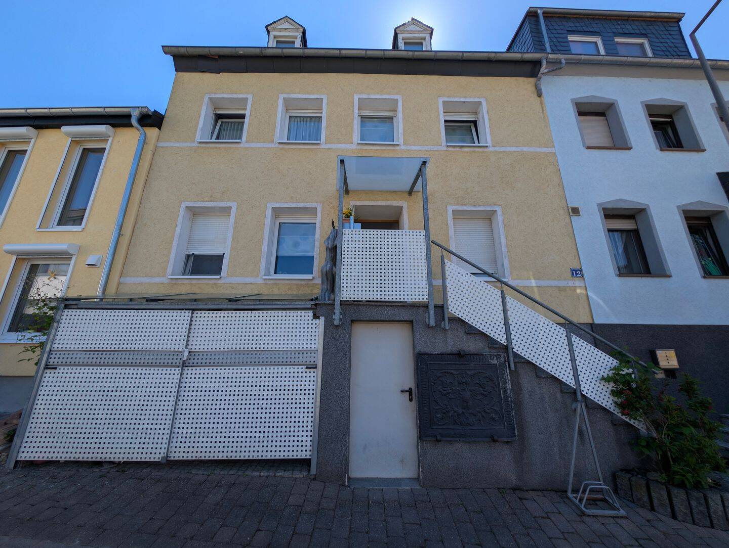 Gemütliche Dachgeschoß 2 1/2 Zimmer Wohnung