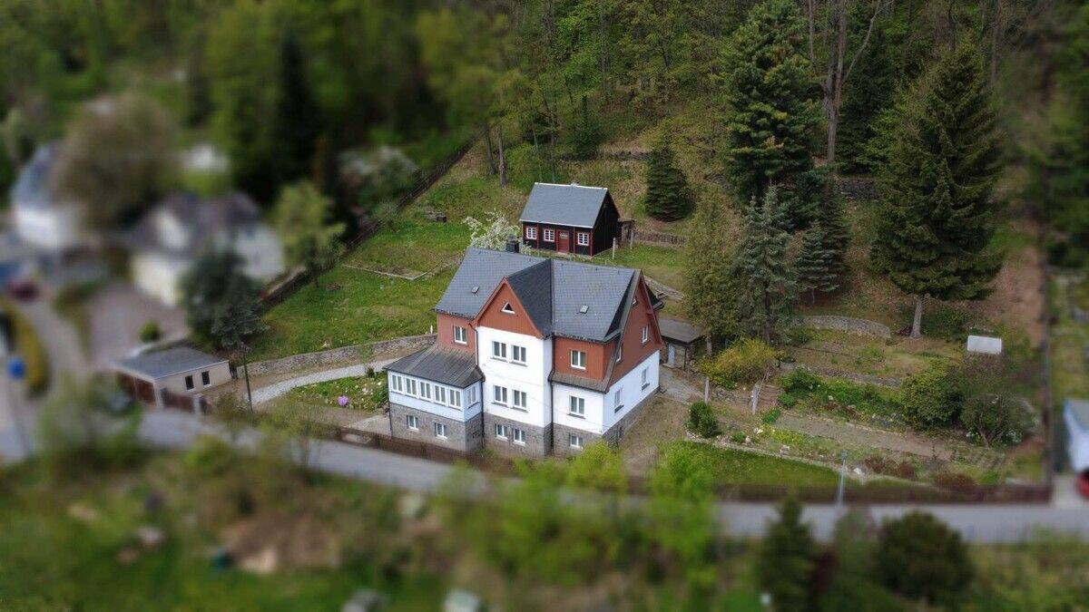 Große Villa in schöner Lage von Frohnau!