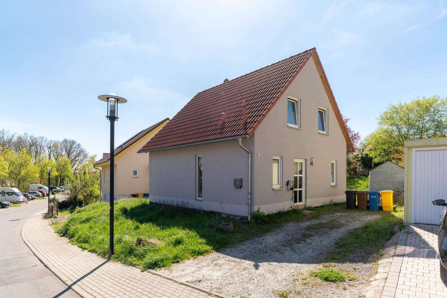 modernes Einfamilienhaus mit Garten in Jena Ilmnitz – Jena – Vorschaubild 2