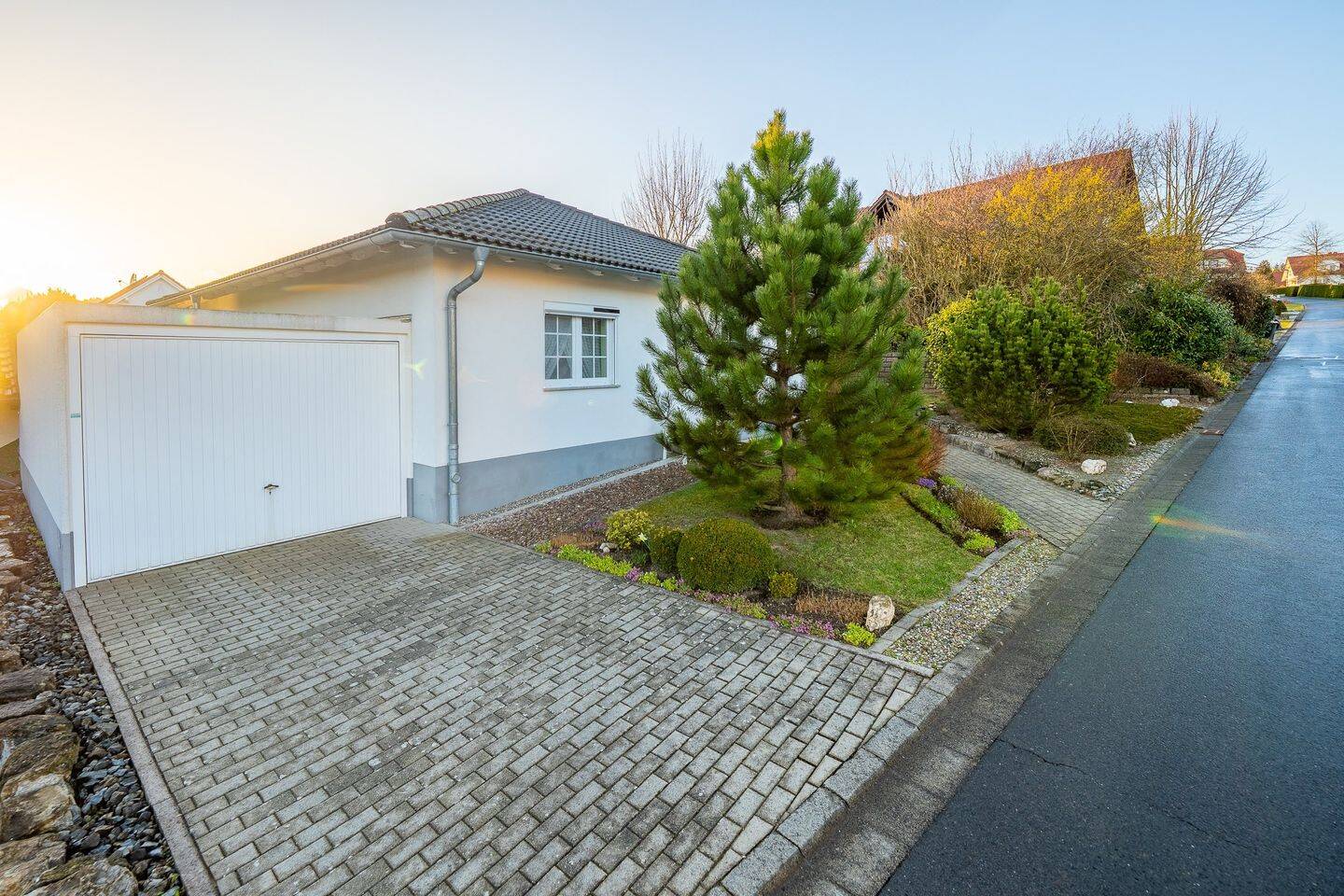 Altersgerechtes Wohnen - Bungalow auf einer Etage – Suhl – Bild 1 von 9