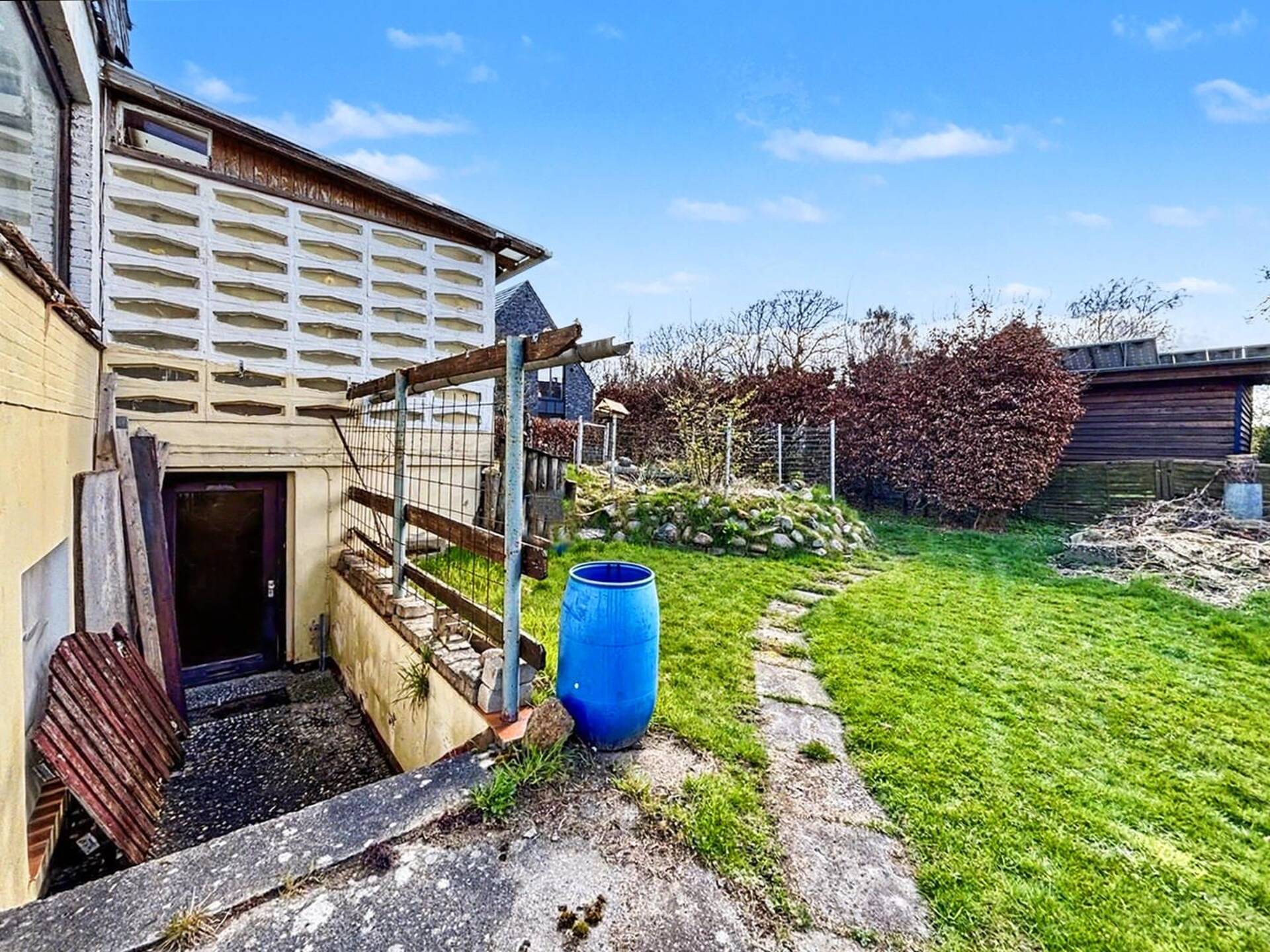 Mehrfamilienhaus in 21218 Seevetal mit 215 m² kaufen