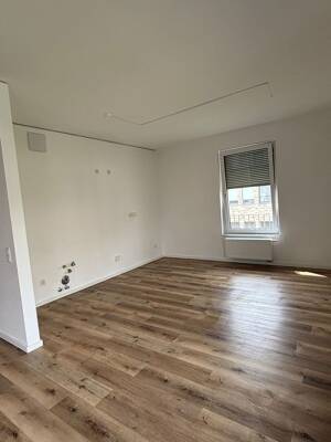 Stilvolle 3-Zimmer-Wohnung mit Balkon in Dortmund! – 44225 Dortmund – Vorschaubild 7