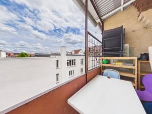 3-Zimmer-Wohnung in Stuttgart-West - mit Balkon, ruhiger Lage & Gestaltungspotenzial