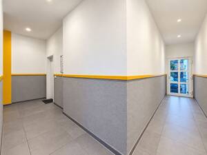 Stilvolle 2-Zimmer-Altbauwohnung in bester Lage im Nordend-West – 60318 Frankfurt am Main – Vorschaubild 6