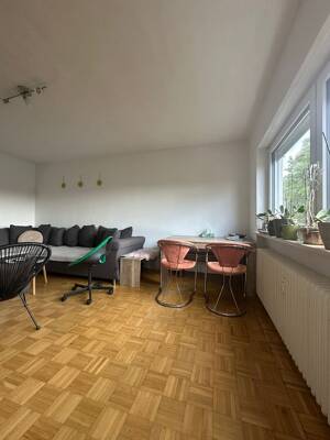 Großzügige 2-Zimmer-Wohnung mit Fernblick & Balkon – attraktive Kapitalanlage im Regensburger Westen – 93049 Regensburg – Vorschaubild 2