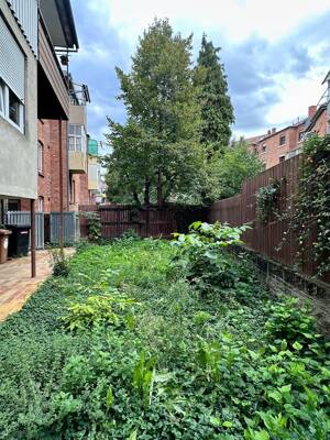 frisch renoviertes, leerstehendes MFH mit Balkone und Garten in sehr guter Lage – 70190 Stuttgart – Vorschaubild 3