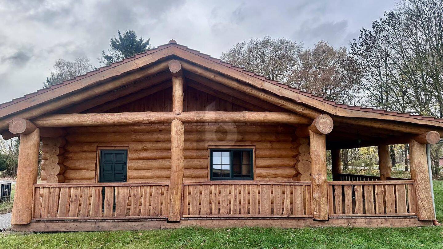 NEUBAU MIT NATURIDYLLE & GROßEM GRUNDSTÜCK – Ebersdorf – Bild 1 von 5