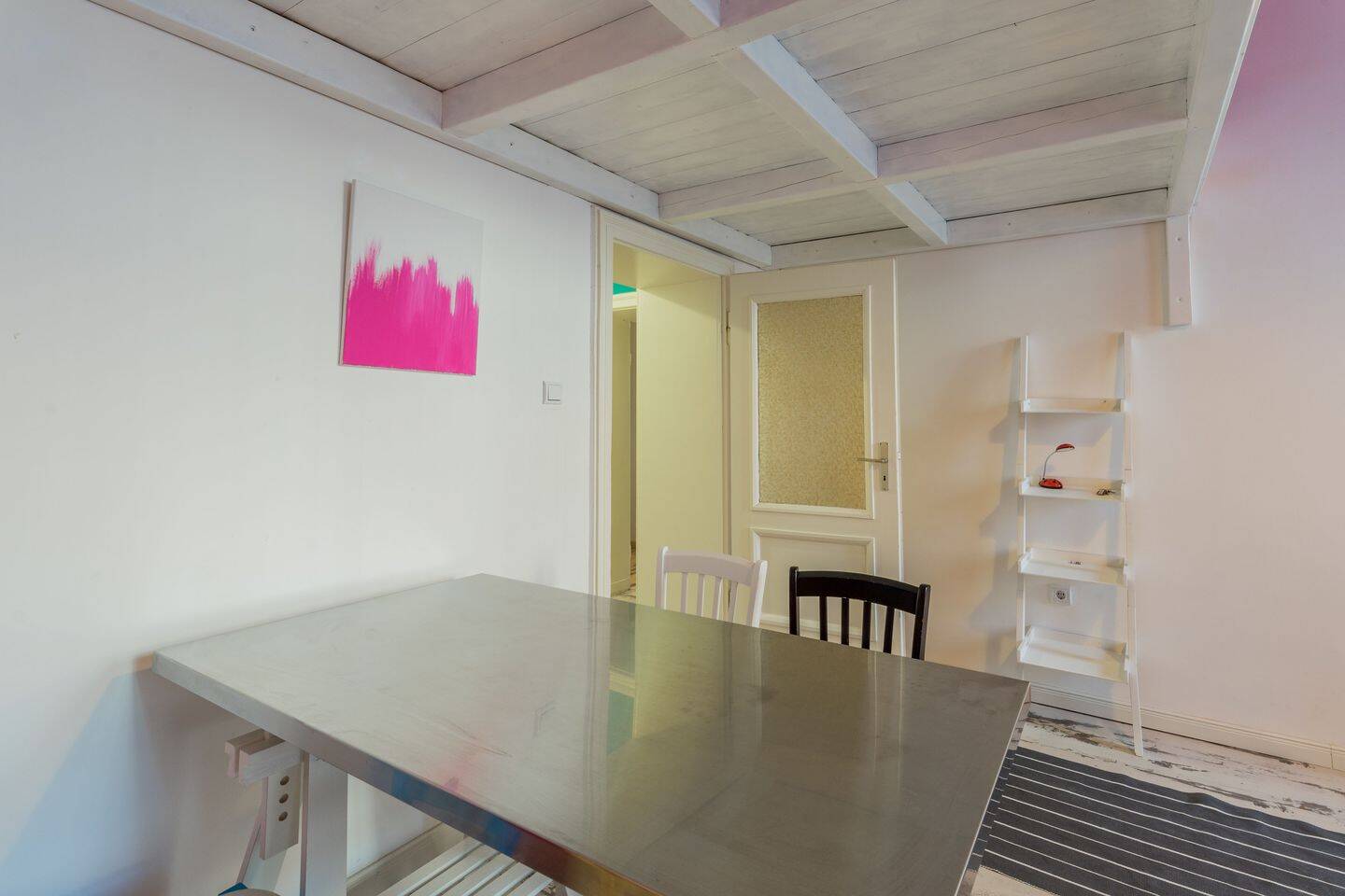 Stilvolle Wohnung im Ikonischen Gebäude – Frankfurter Allee – Berlin – Vorschaubild 3