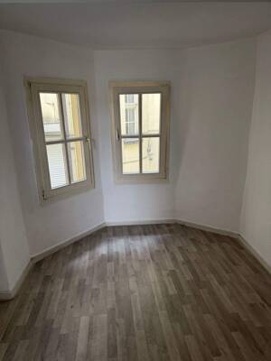 Altbauwohnung - nicht Familien oder WG geeignet - mit 3 Zimmern in der Stadtmitte – 47051 Duisburg – Vorschaubild 5