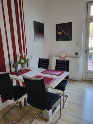 Charmante 4-Zimmer-Erdgeschosswohnung mit großer Terrasse, eigenem Garten und Doppelgarage – 48153 Münster – Vorschaubild 4