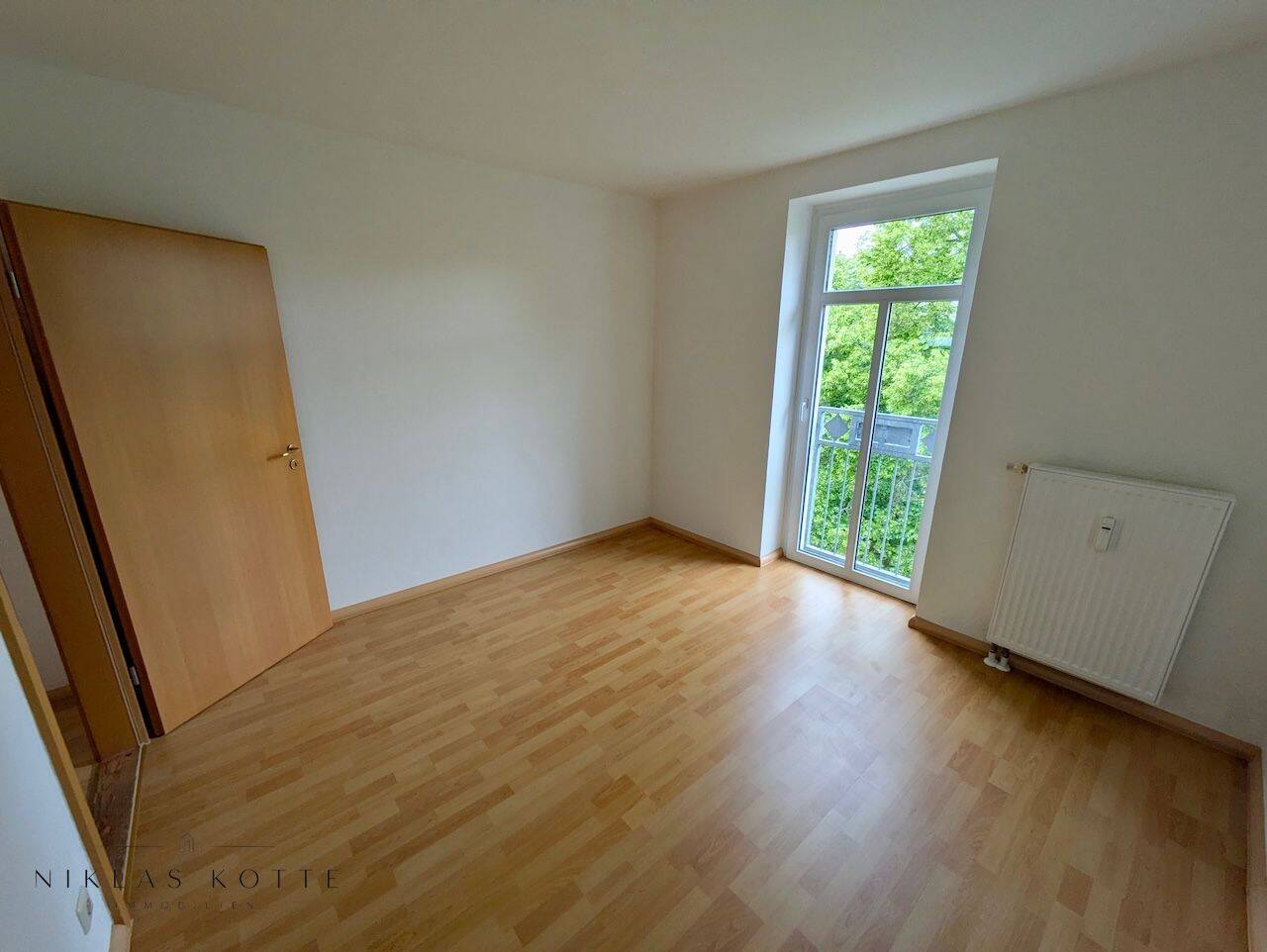 ++ helle 2-Raum-Wohnung im Dachgeschoss - mit Charme, Ausblick ins Grüne, in Chemnitz ++ – Chemnitz – Vorschaubild 5