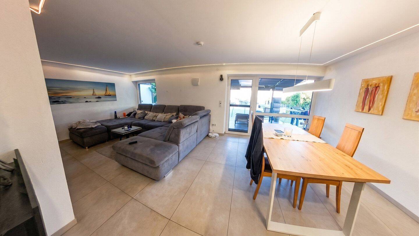 Modernisiertes Familienhaus mit Pool, Sauna, Smart Home & PV-Anlage – Beindersheim – Vorschaubild 2
