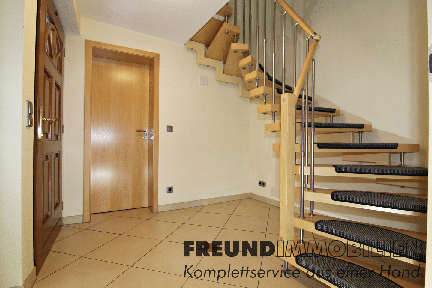 Provisionsfrei! Wohn-/Geschäftshaus in der Innenstadt von 34626 Neukirchen – Neukirchen – Vorschaubild 7