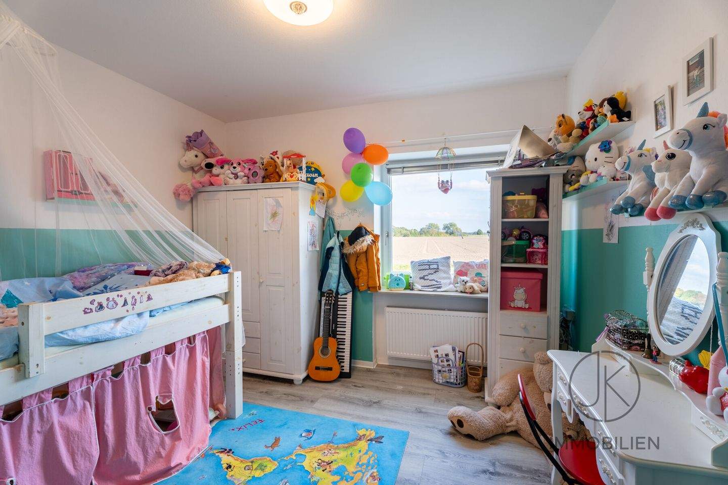 ***Großzügiges Zuhause mit 6 Schlafzimmern, großem Garten und zwei Garagen in Südweyhe – Weyhe – Vorschaubild 5