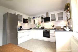 24990 HomeCompany Dresden Möbliert/Furnished Einfamilienhaus mit großem Grundstück in Dresden-Zaschendorf max. 8 Personen – 1328 Dresden – Vorschaubild 7