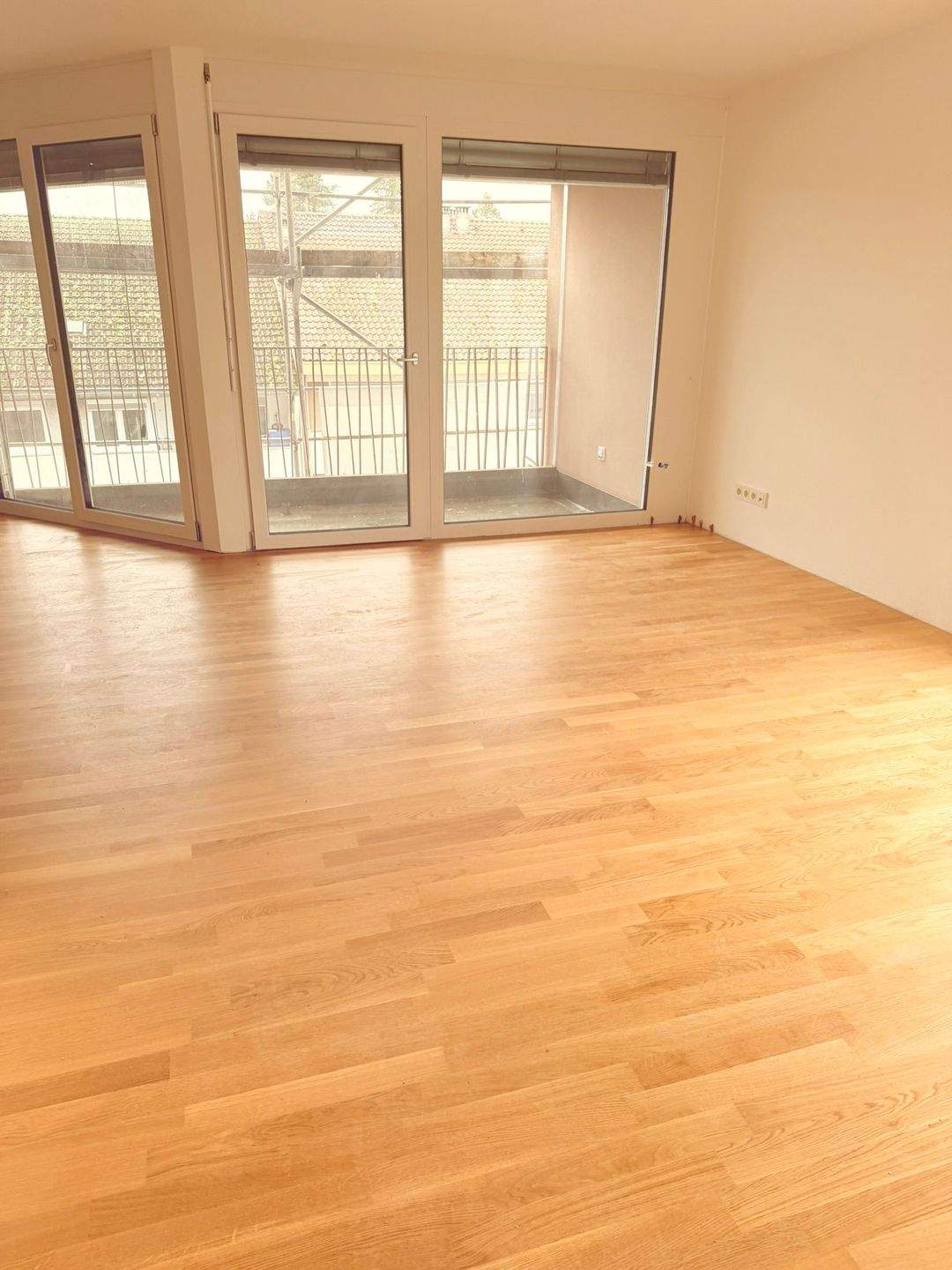 Bezugsfertige Neubauwohnung mit KfW-Förderung – Singen (Hohentwiel) – Vorschaubild 3