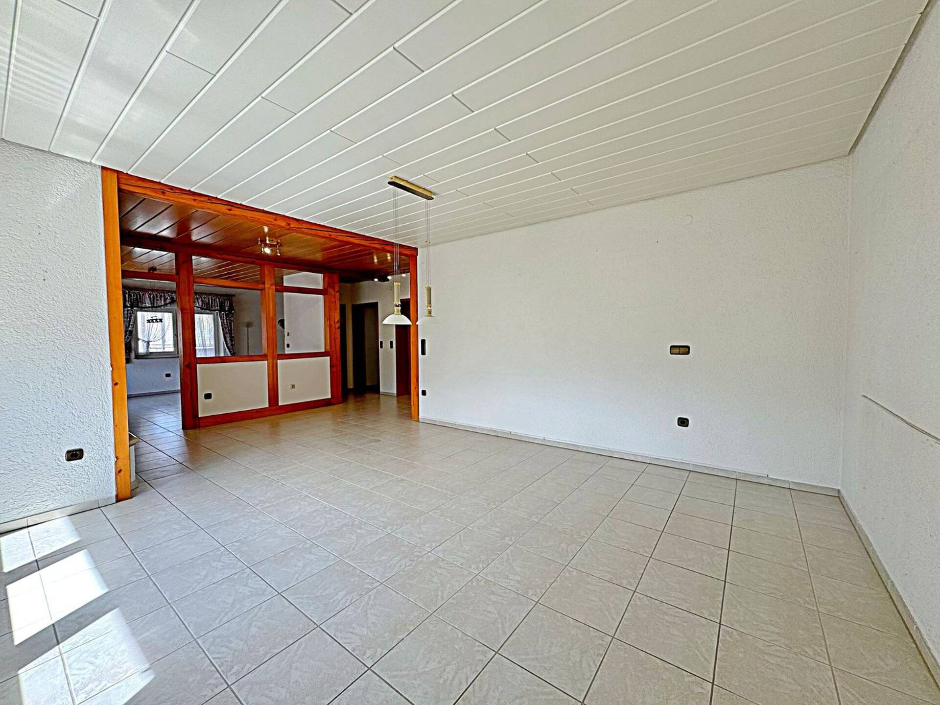 Erdgeschosswohnung in 88605 Meßkirch mit 153 m² kaufen
