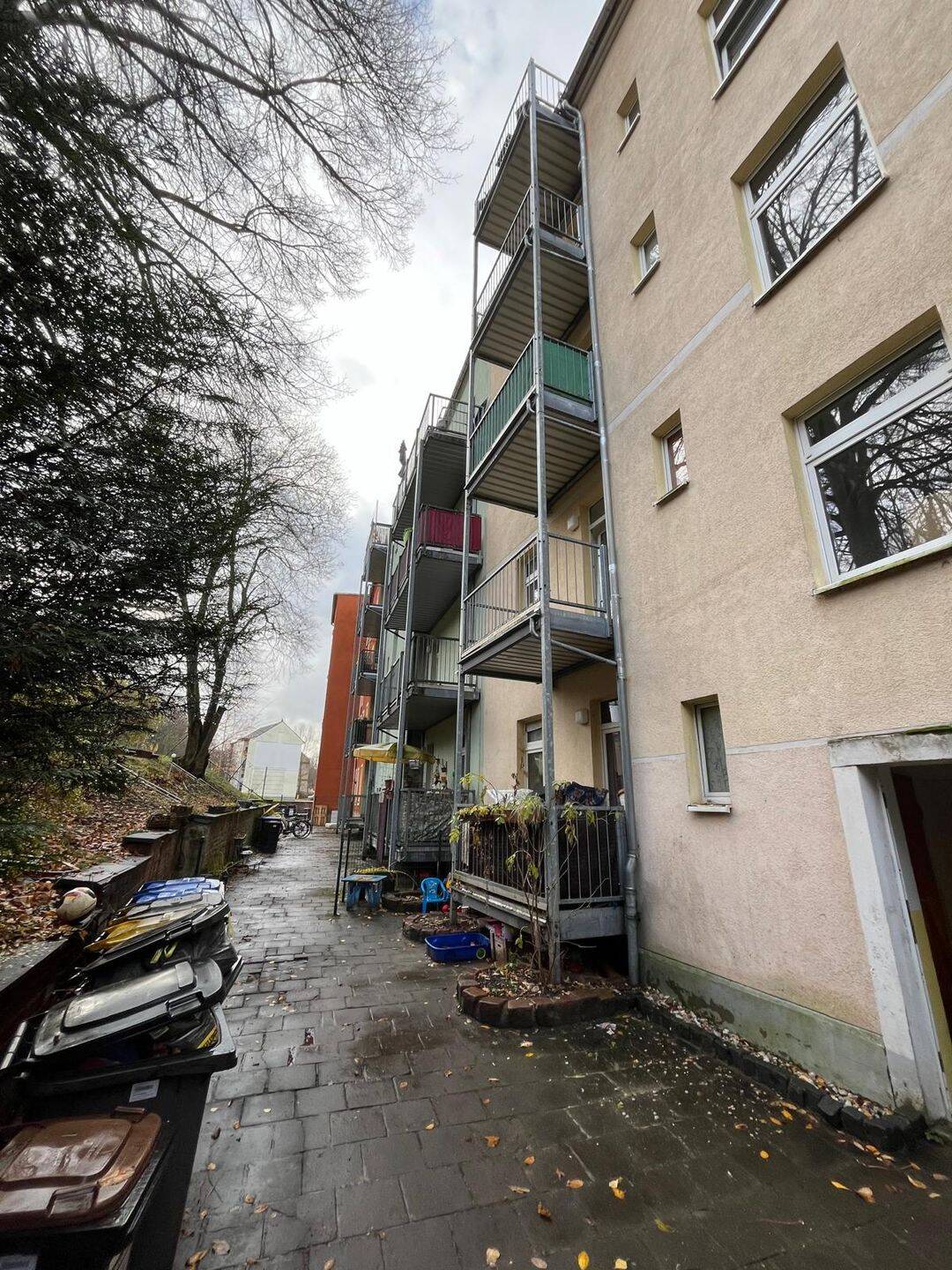 2-Zimmer-Küche-Bad-Wohnung mit Balkon + EBK – Chemnitz – Vorschaubild 2