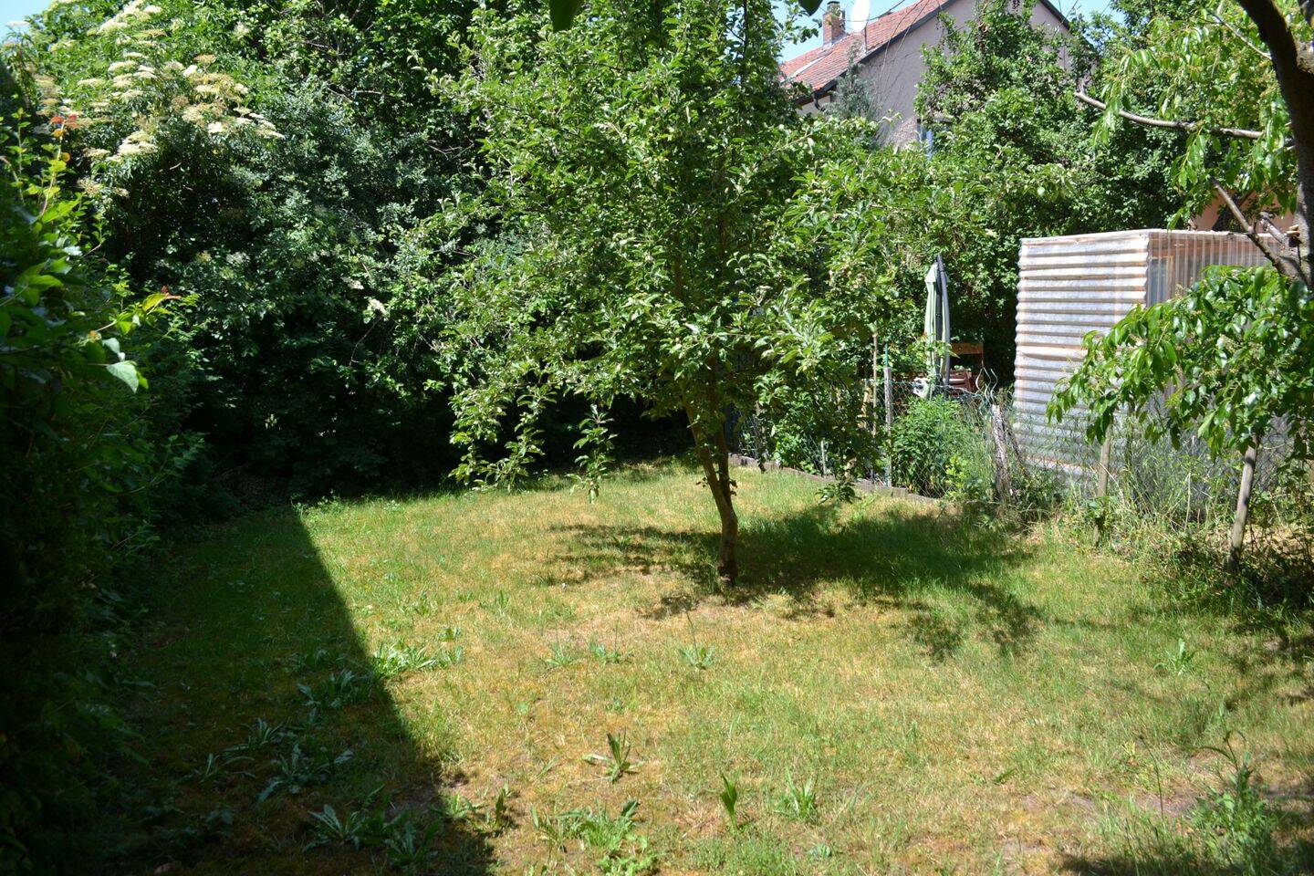 Schöne 3- Zimmerwohnung mit sonniger Loggia und eigenem Garten in Nürnberg-Fischbach