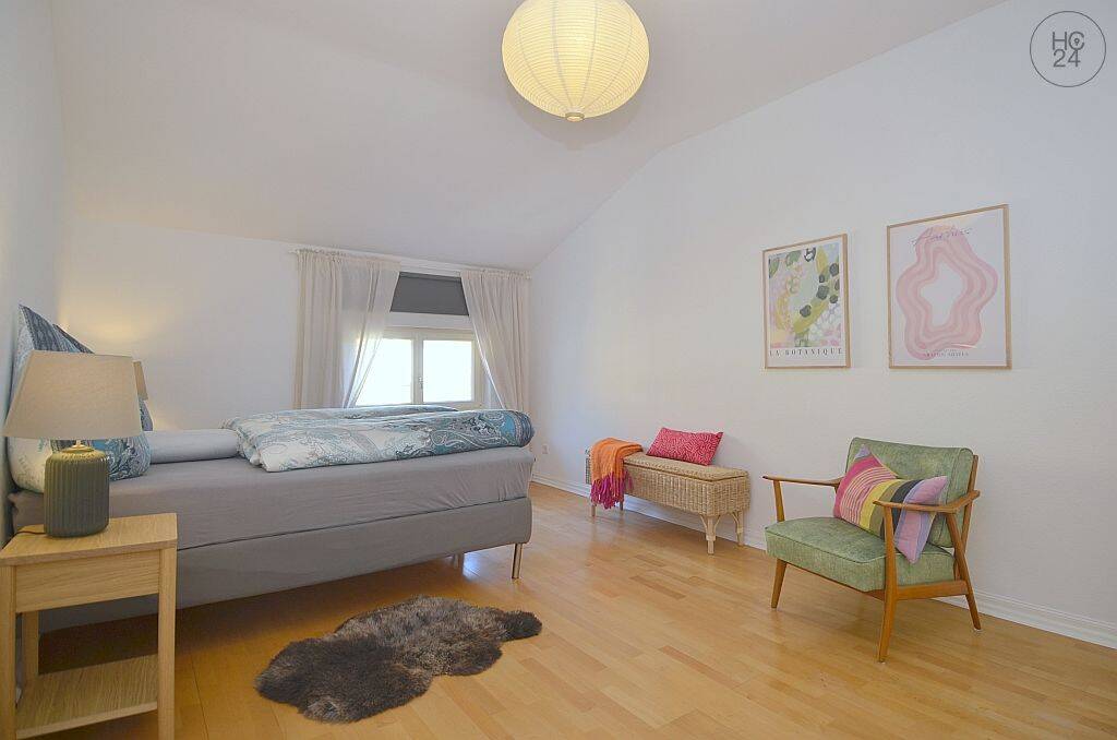 Stilvolle möblierte 2-Zimmer Wohnung mit Internet in Altbauvilla in Wiesbaden Nerotal – Wiesbaden – Vorschaubild 9