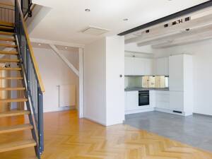 Exklusive 4,5-Zimmer-Altbauwohnung mit Balkon & Klimaanlage in begehrter Lage Am Harras – 81373 München – Vorschaubild 5