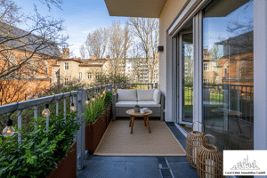 Exklusives Dachgeschoß in sehr gefragter Lage / 4-6 Zimmer möglich / hohe Räume / Terrasse / Lift / Lichtdurchflutet / weitere Wohnungen – 10243 Berlin – Vorschaubild 2