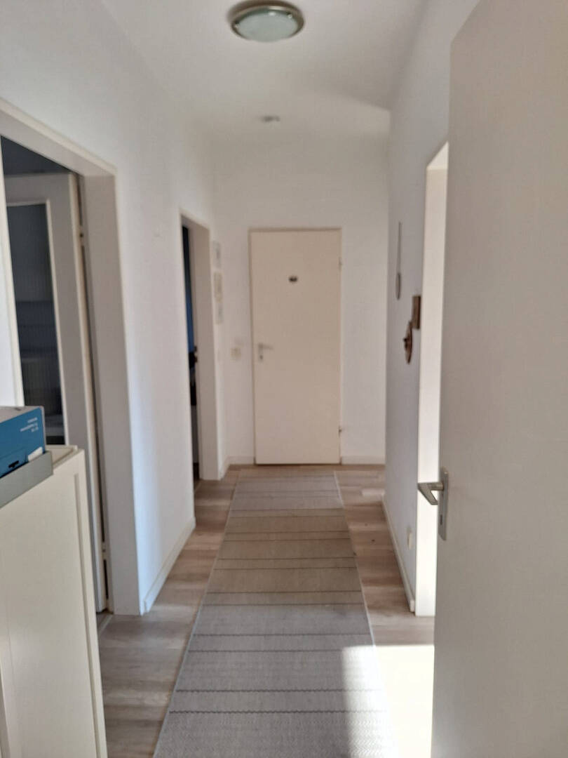 Großzügige 4-Zimmer Wohnung