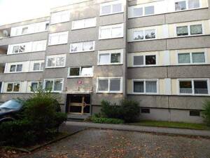 Stop! Geräumige 3,5-Zimmer-Wohnung (WBS) – 44359 Dortmund – Vorschaubild 2