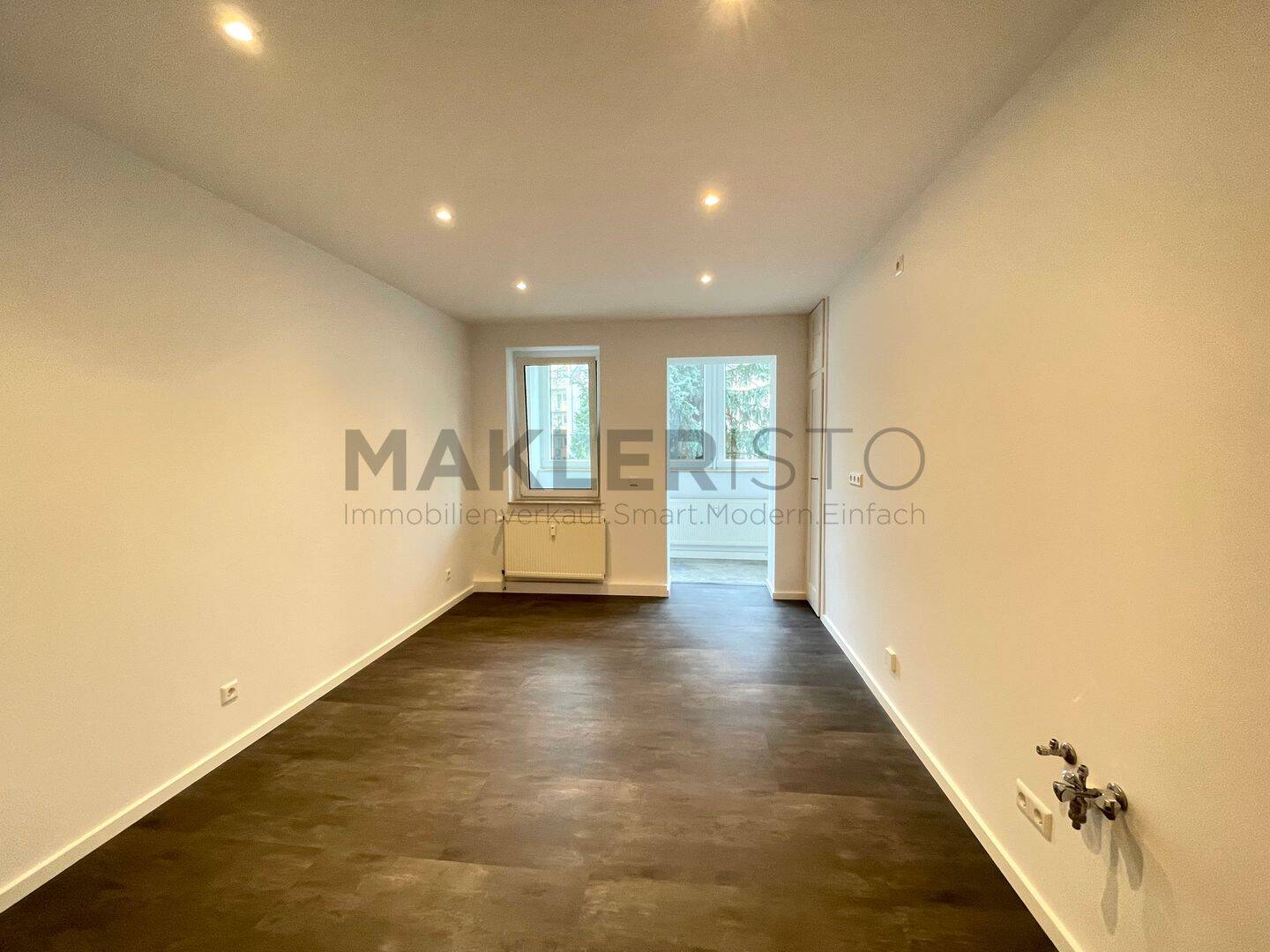 **Helle 2-Zimmer-Wohnung mit Loggia, Stellplatz & ggf. EBK - frisch modernisiert!** – Leipzig – Vorschaubild 8