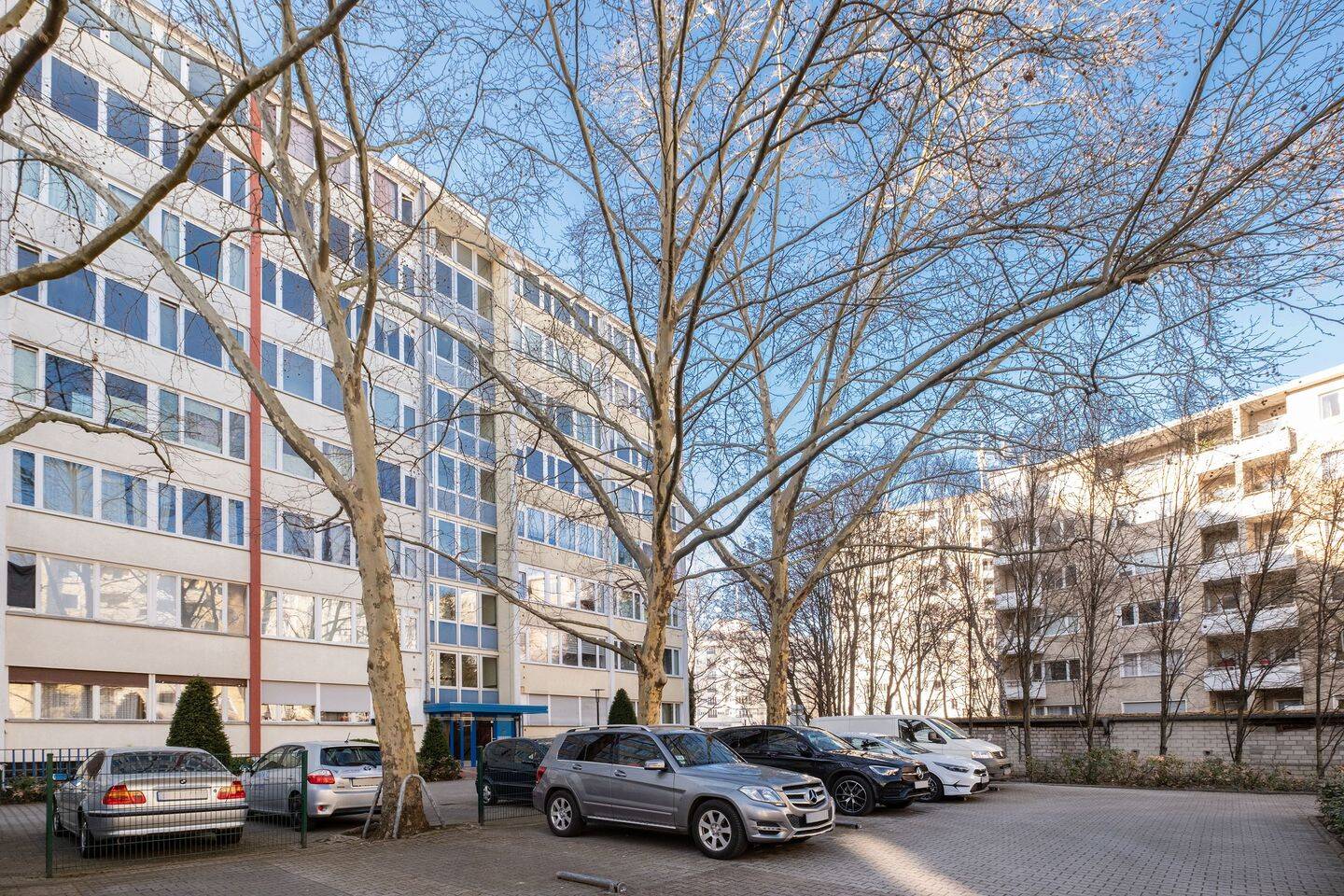 Zwischen KaDeWe & Viktoria-Luise-Platz: 3 Zimmer, 2 Loggien, 1 privater Stellplatz – Berlin – Vorschaubild 8