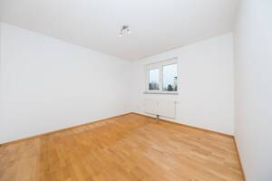Hell & modern mit großem Balkon in ruhiger Lage an der U6 Klinikum Großhadern – 81377 München – Vorschaubild 9