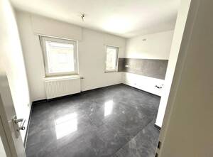 Sanierte 2 Zimmer Wohnung 1OG – 41063 Mönchengladbach – Vorschaubild 2