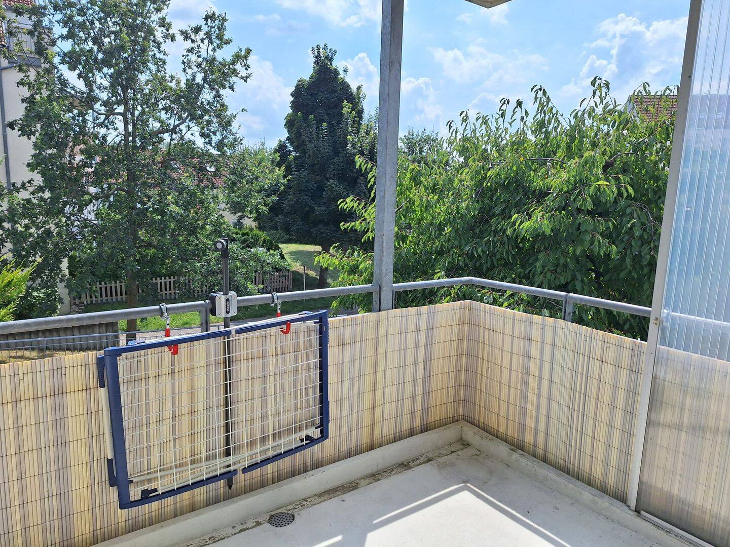 ab 1. September Nachmieter gesucht: 2-Zimmer-Wohnung mit Balkon EBK und Tiefgarage in Leipzig-Probstheida – Leipzig – Vorschaubild 3