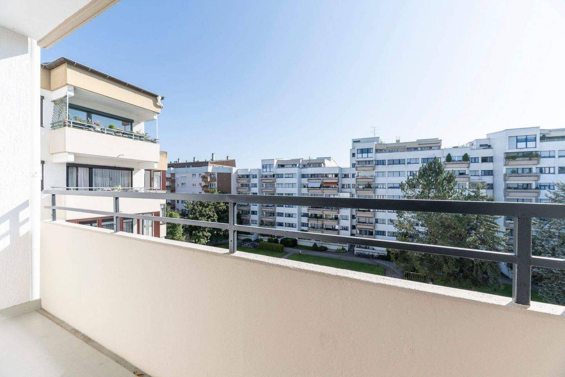 Etagenwohnung in 86159 Augsburg mit 60,86 m² kaufen