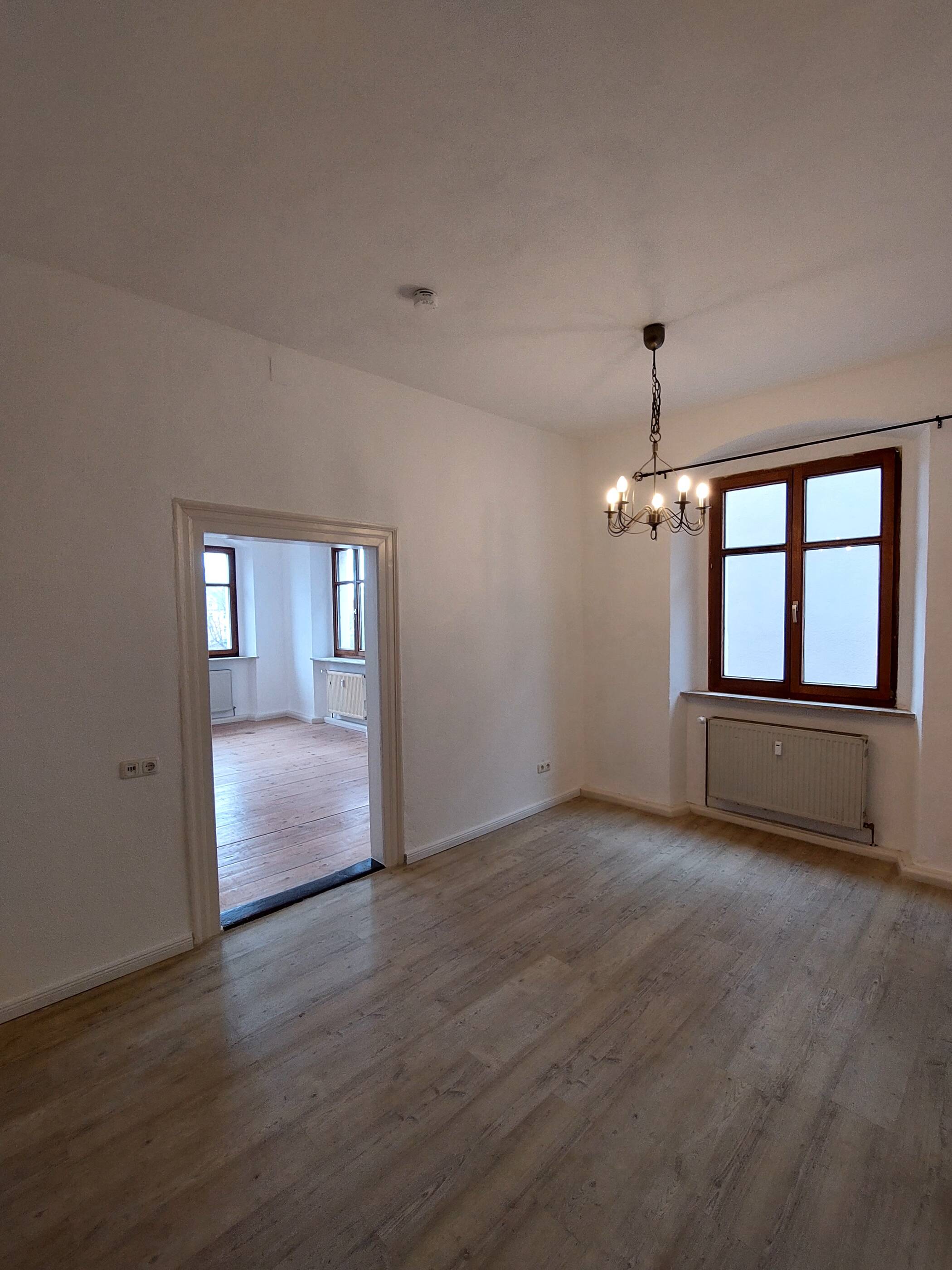 Charmante Wohnung mit Blick auf die Donau und die Steinerne Brücke – Regensburg – Vorschaubild 9