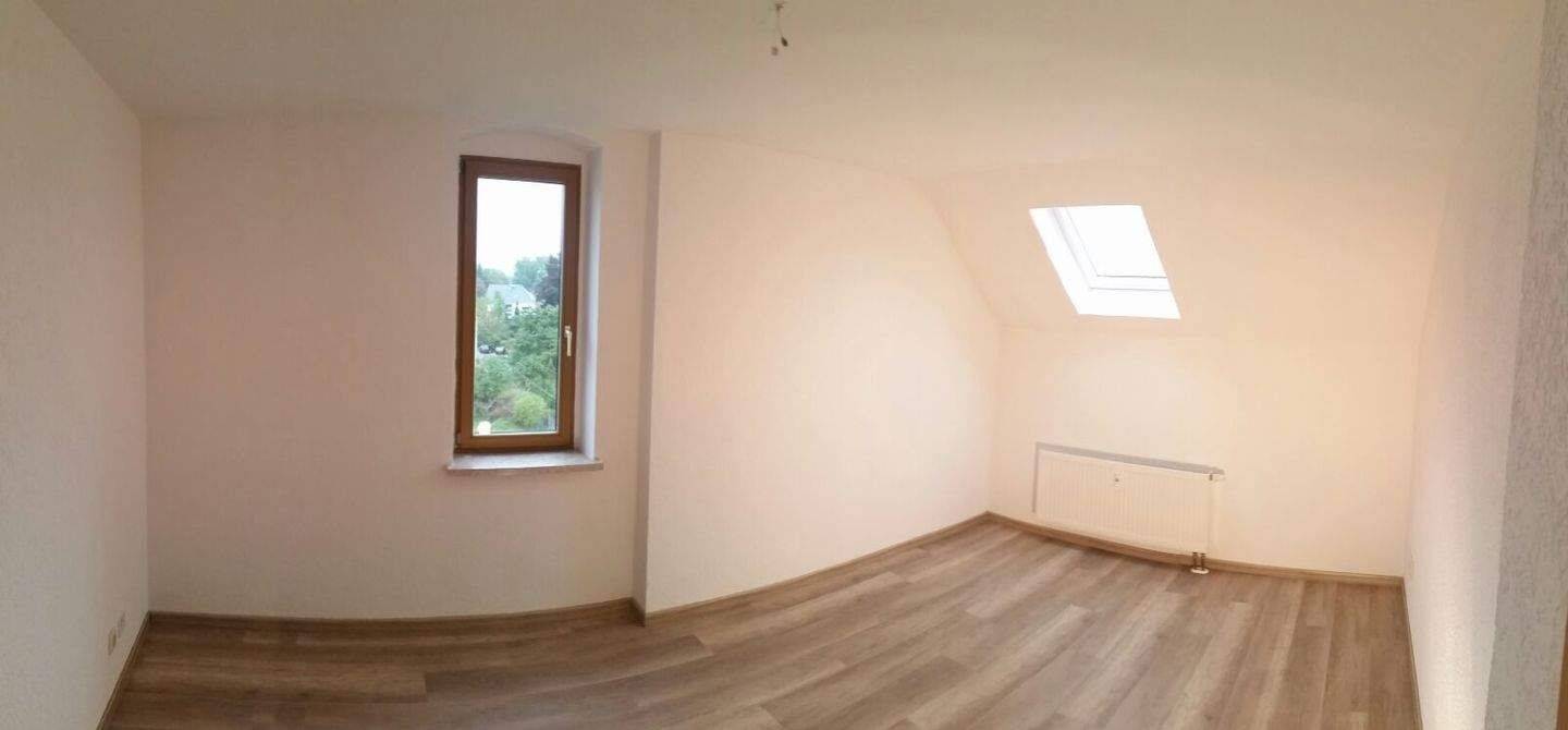 3-Raum Dachgeschosswohnung in Ruppertsgrün – Fraureuth – Vorschaubild 9