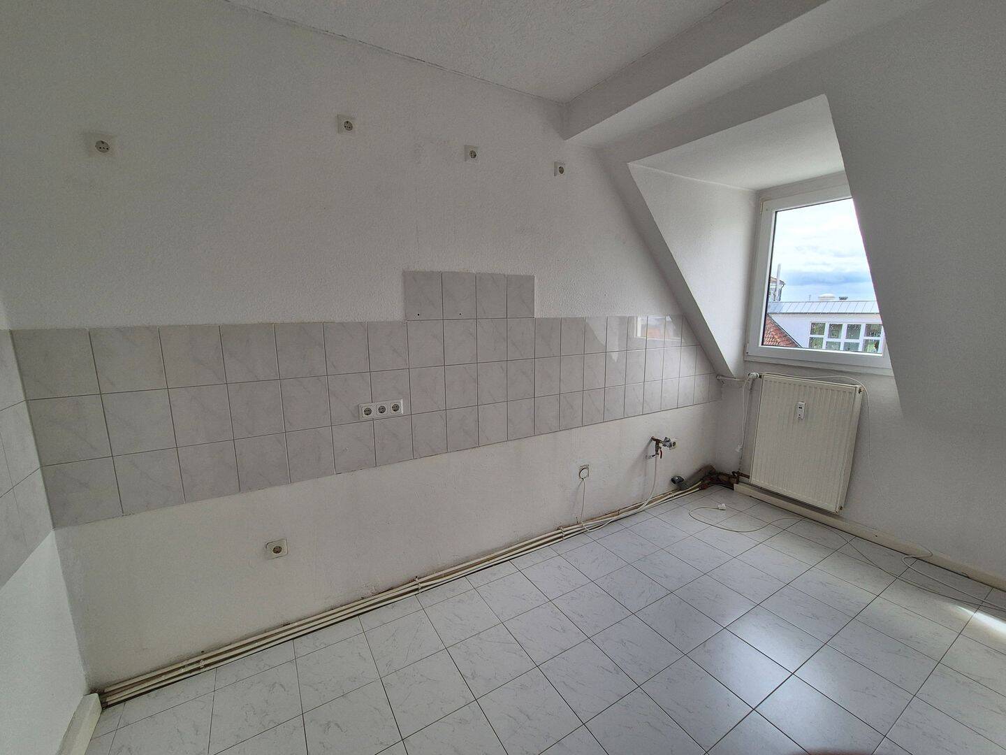 Dachgeschoßwohnung 3 Zimmer in 3-Fam.-haus in sehr schöner Wohngegend – Remscheid – Vorschaubild 4