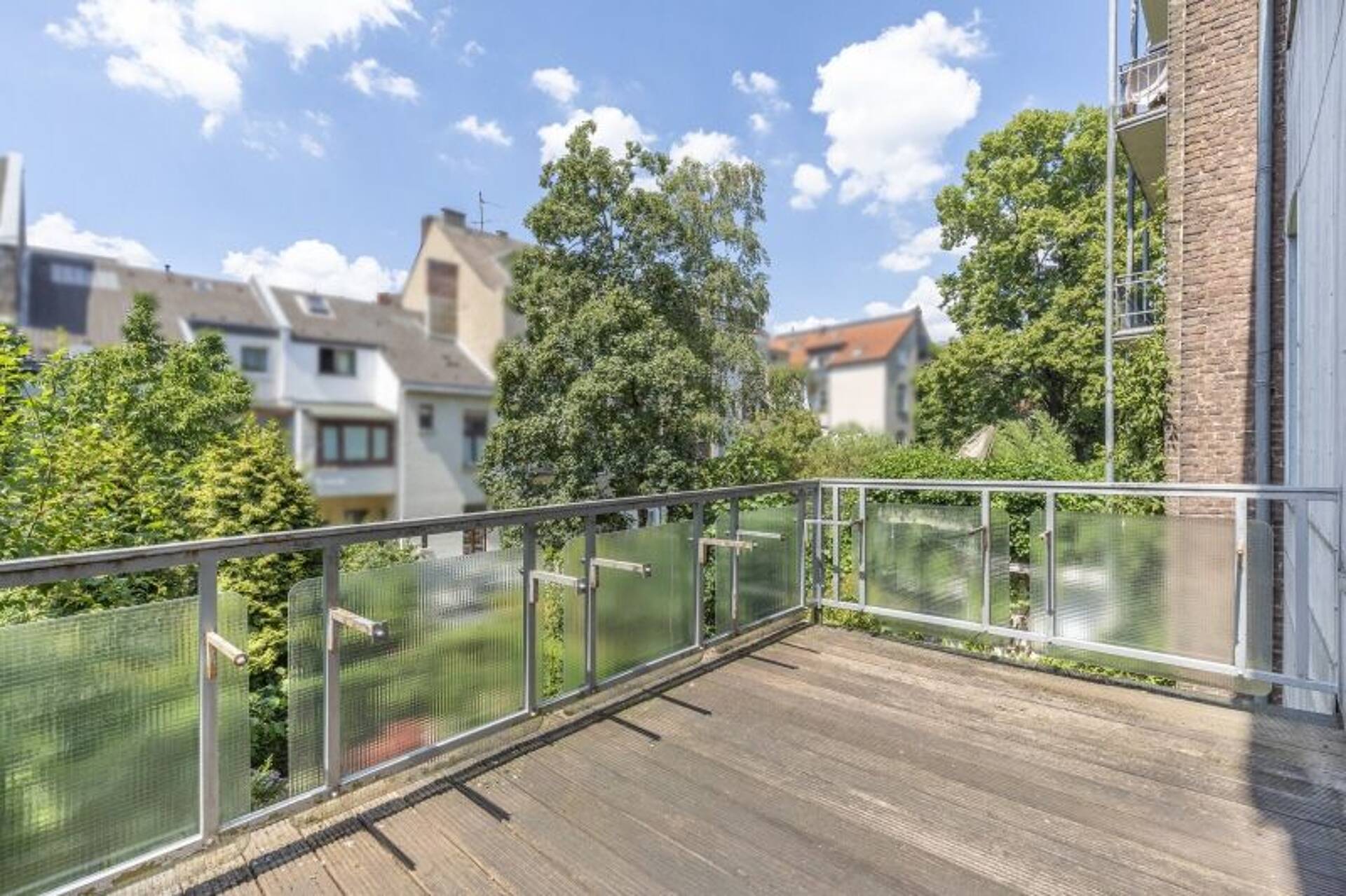 Einfamilienhaus in 50823 Köln mit 296,58 m² kaufen