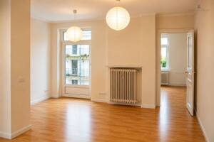 Gepflegte Altbauwohnung in Hamburg mit echtem Wohnkomfort – 22083 Hamburg – Vorschaubild 3