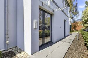 Bezugsfreie 3-Zimmer Terrassenwohnung in Hamburg-Jenfeld! – 22045 Hamburg – Vorschaubild 9