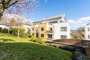 Exklusive Terrassenwohnung in Bestlage von Essen-Bredeney mit Garten und Blick ins Grüne