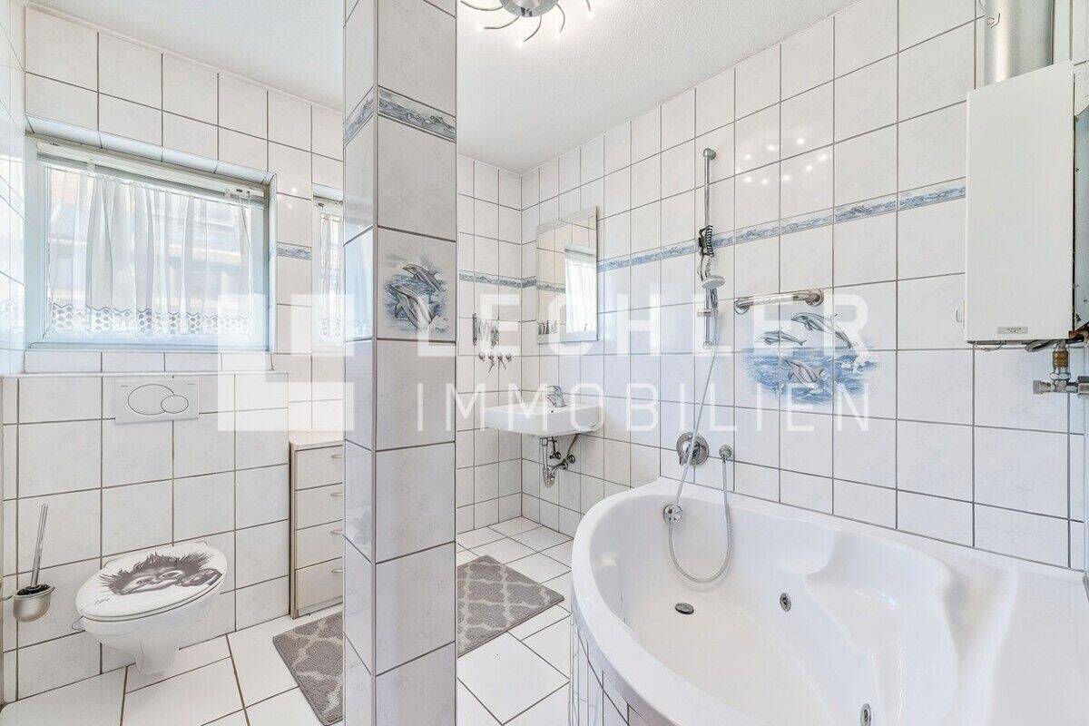 ATTRAKTIVE WOHNUNG IN STUTTGART-VAIHINGEN – Stuttgart – Vorschaubild 4