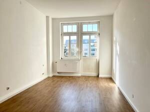 ++ Große 3 Raumwohnung mit 3 Balkonen in der Dresdner Neustadt zu mieten! ++ – 1099 Dresden – Vorschaubild 2