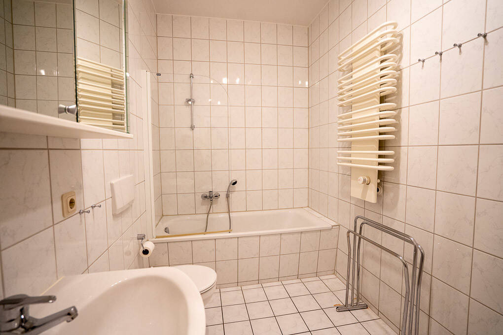 Ferienwohnung in Warnemünde, mit Blick auf die Achterreeg im Haus Möwenblick – Rostock – Vorschaubild 6