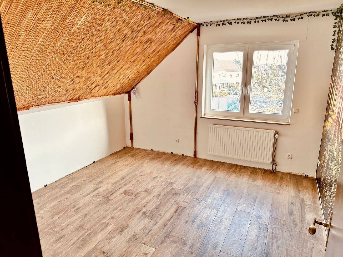Modern geschnittenes Einfamilienhaus für Familien, provisionsfrei – Langerwehe – Vorschaubild 8