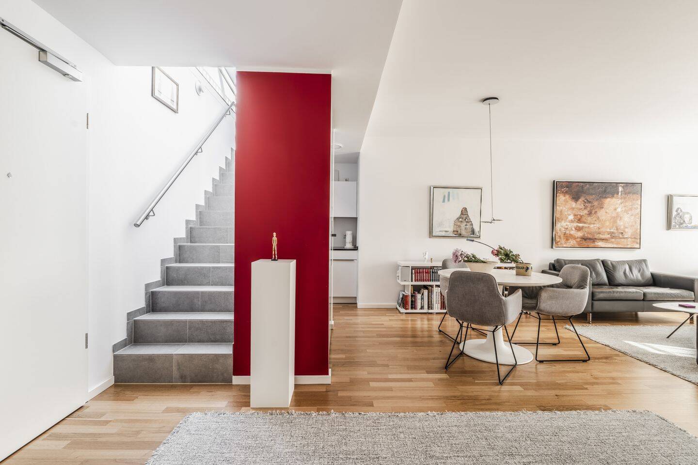 Exklusive 2-Zimmer-Wohnung - hochwertig ausgestattet mit Balkon und Dachterrasse – Potsdam – Vorschaubild 3