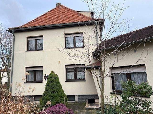 Großzügiges Reihenendhaus -den Kindern zuliebe ,ruhige Lage, wenig Verkehr – Leipzig – Vorschaubild 4